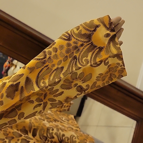 Vintage Caroline Kendrick Leopard Print 100% Silk Top - Picture 5 of 9